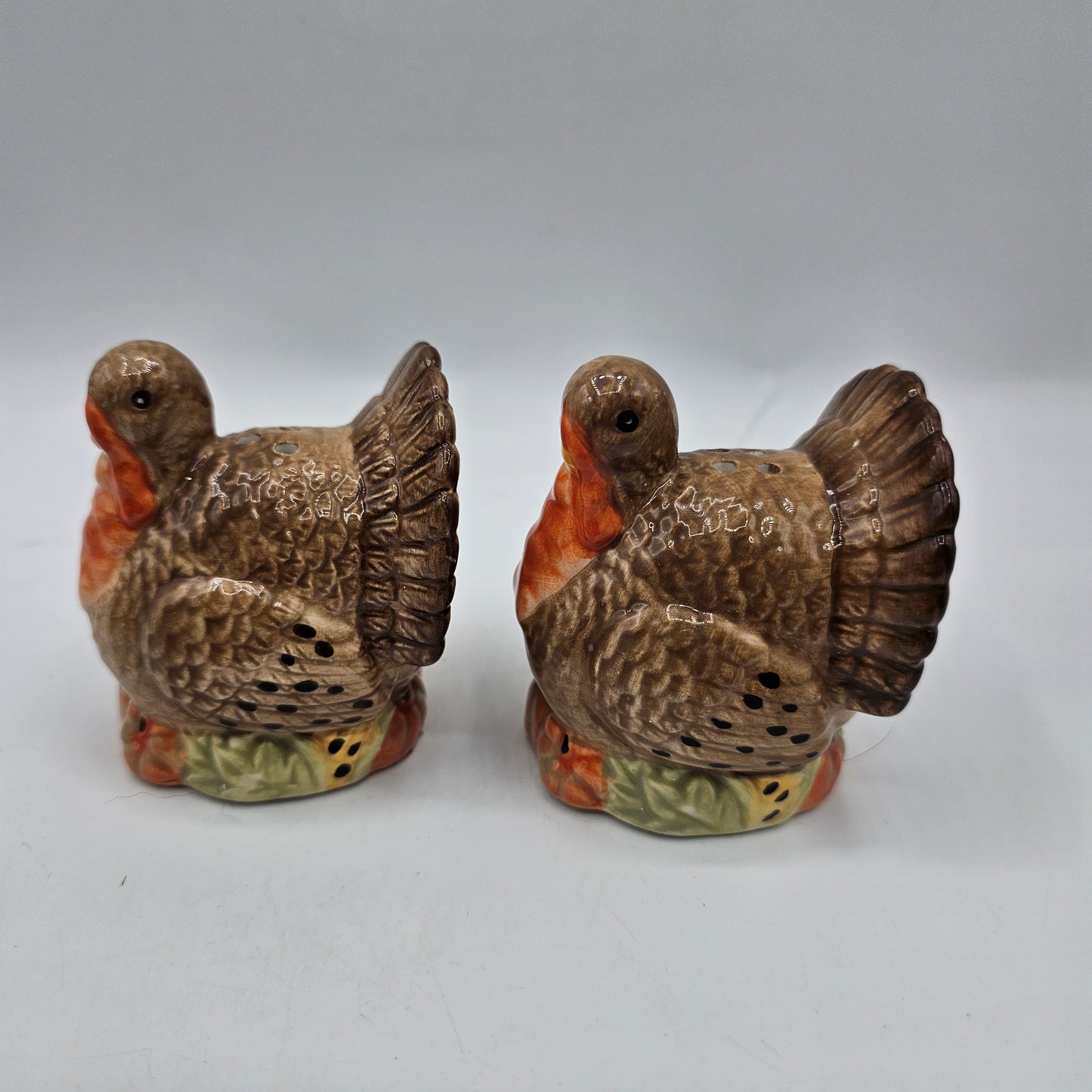 Ceramic Thanksgiving Turkey Salt and Pepper Shakers